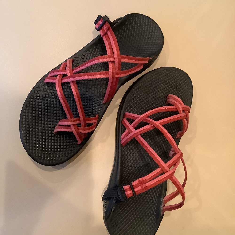 Chaco size 8